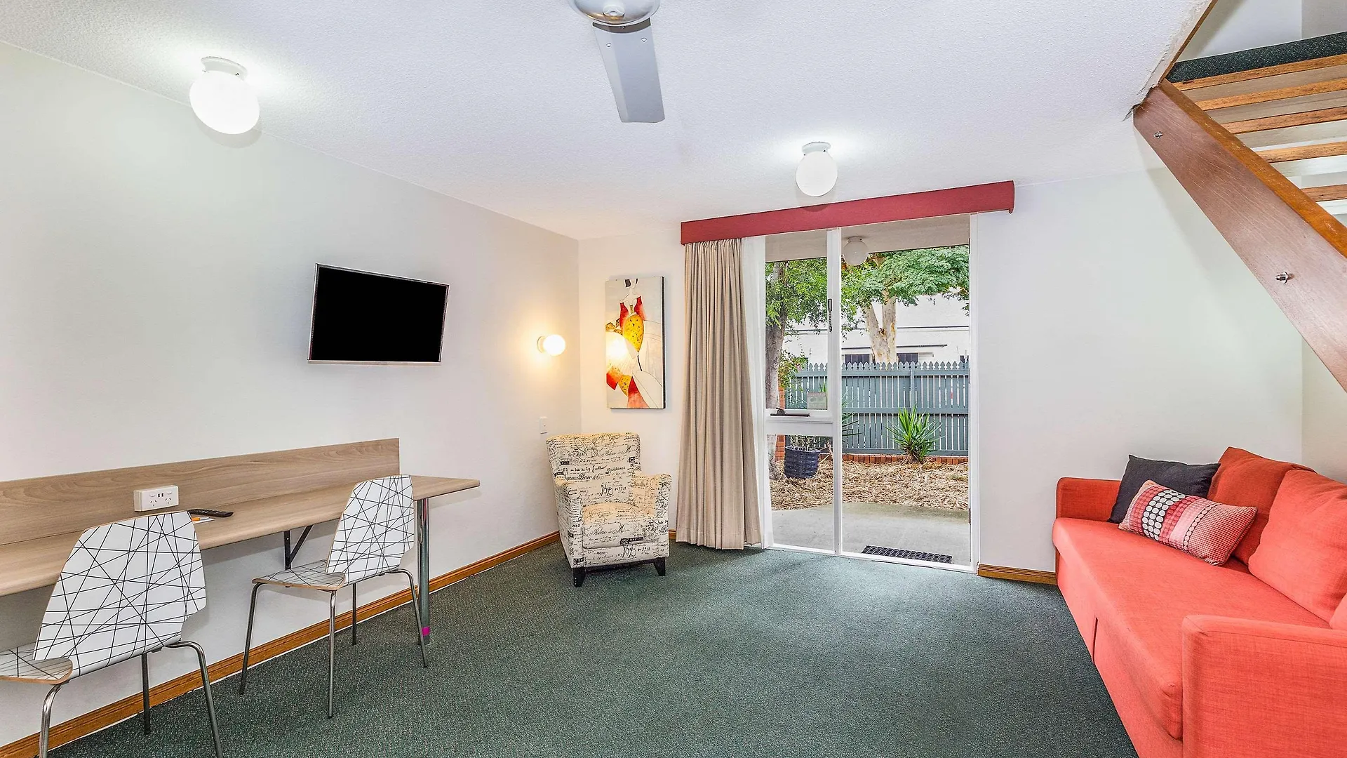 Spring Hill Inn Australia