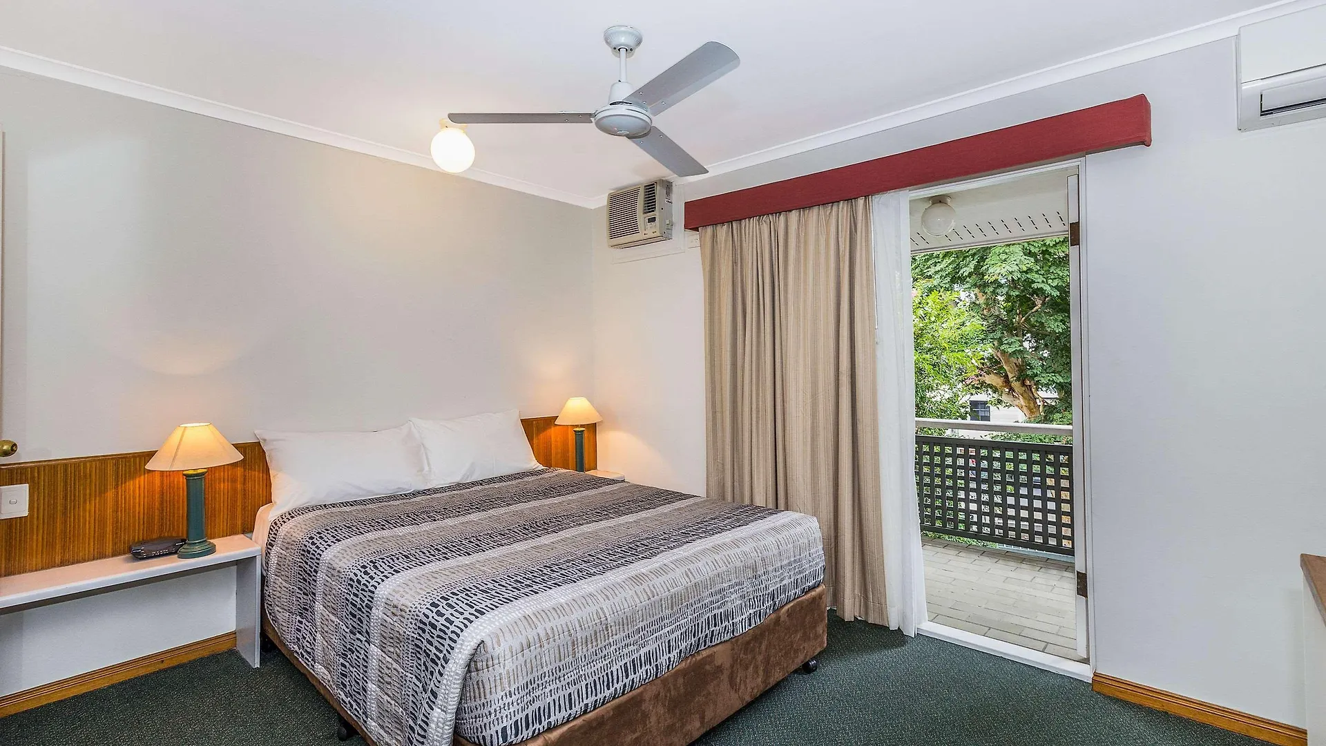 Spring Hill Inn 3*, Brisbane