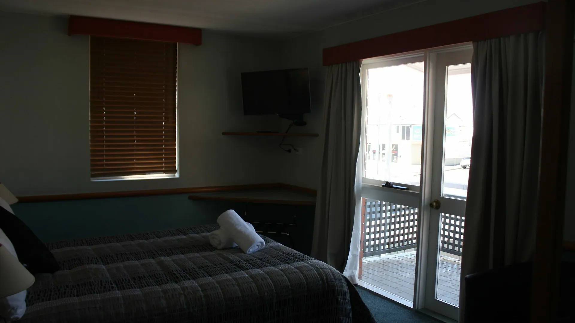 Spring Hill Inn