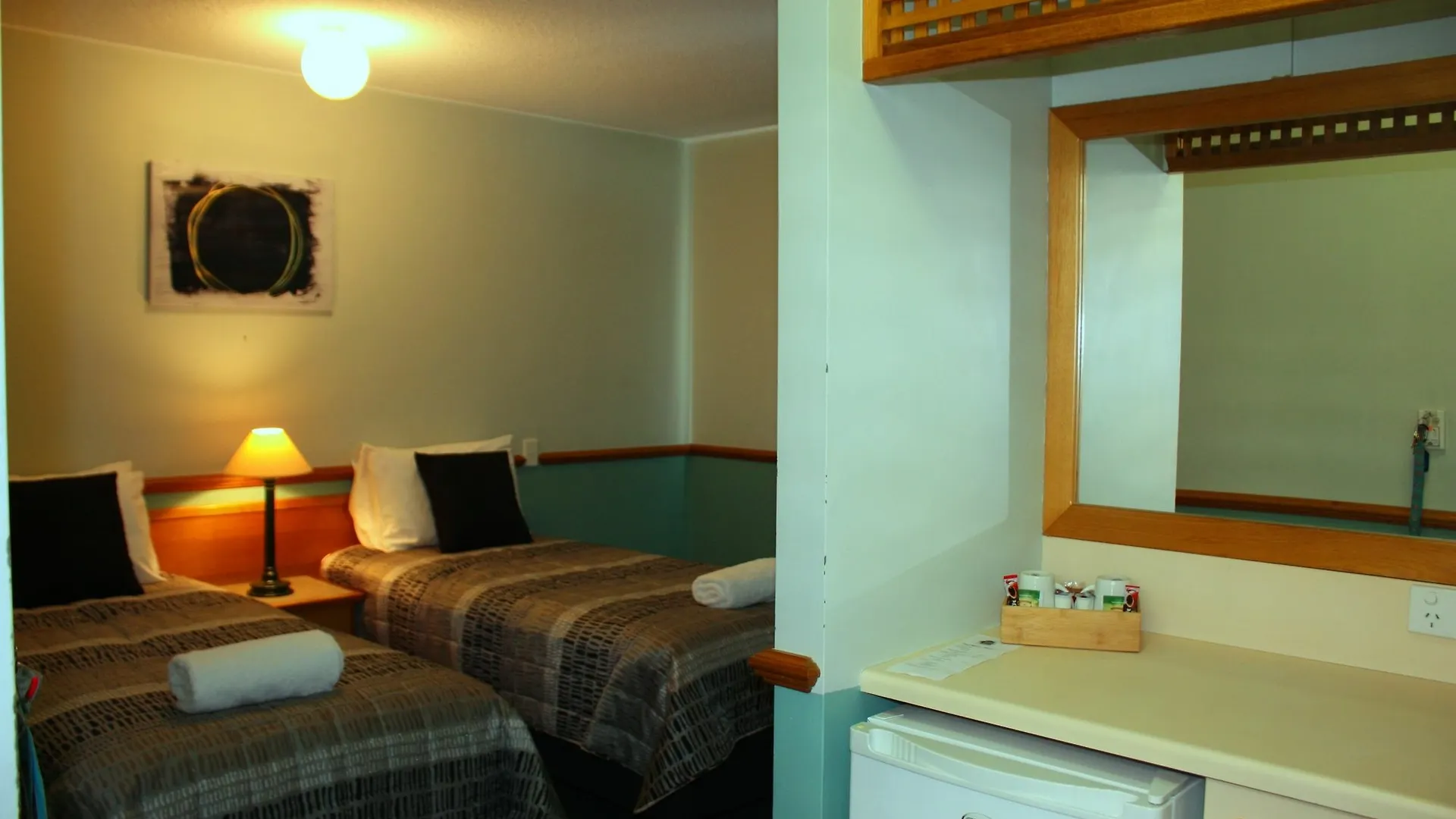 Hotel Spring Hill Inn